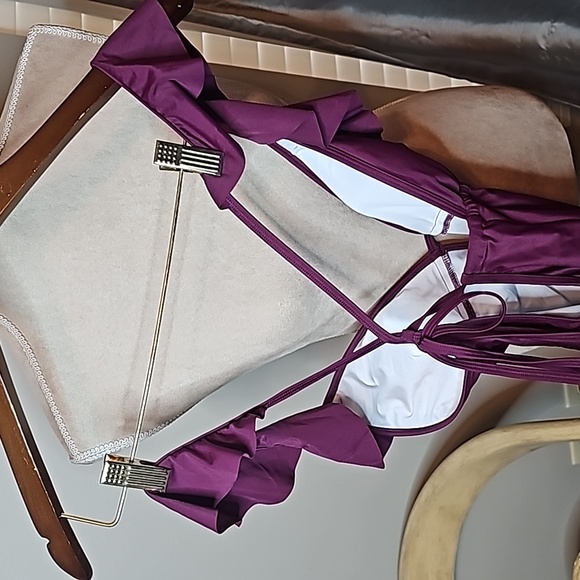 Swim Suit - Picture 8 of 11